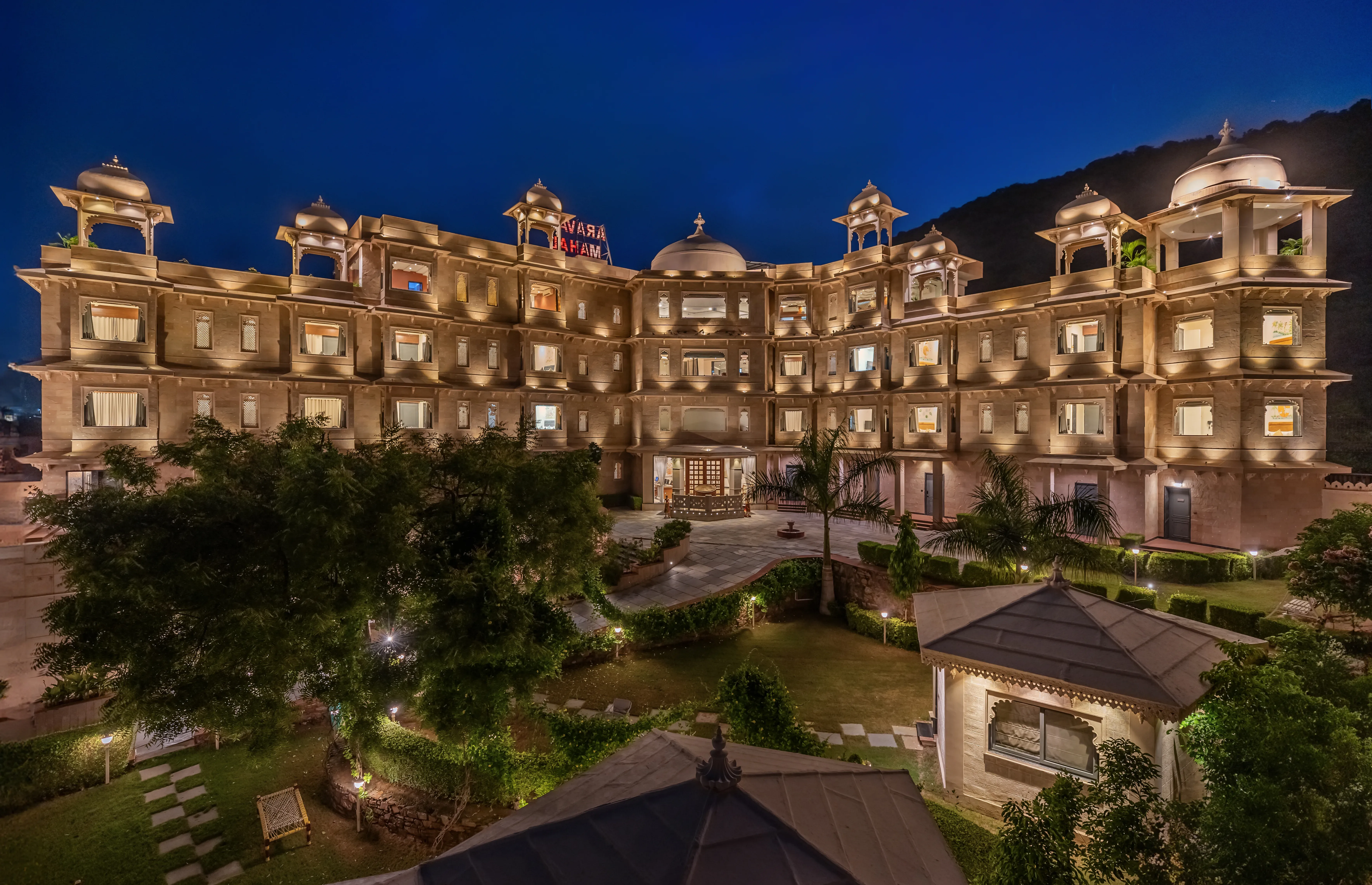 Cottage Room With Private Garden